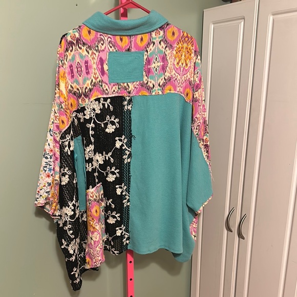 Colorful Patchwork Button-Up Shirt - Picture 3 of 3